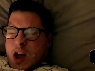 McPuppy - Horny Twink Self Facial